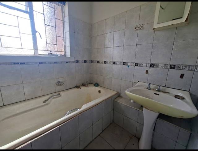 3 BEDROOM HOUSE FOR SALE IN VANDERBIJLPARK CW 1